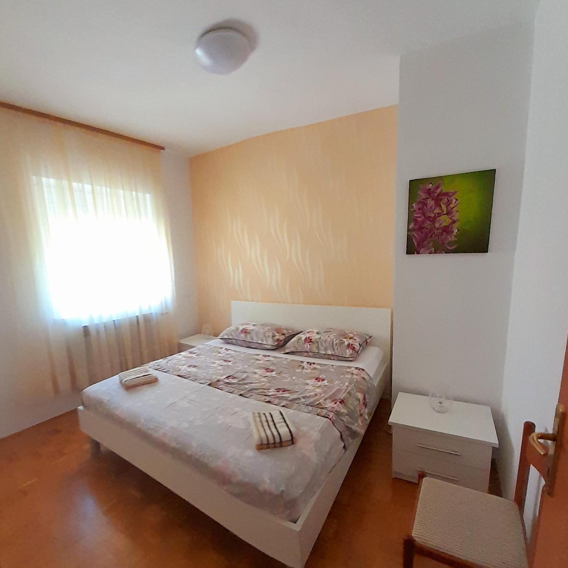 Appartement Ema *