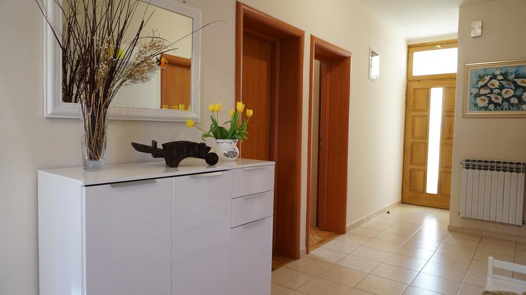 Appartement Ema *